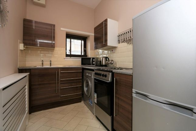 Main Street, North Lanarkshire photo 5