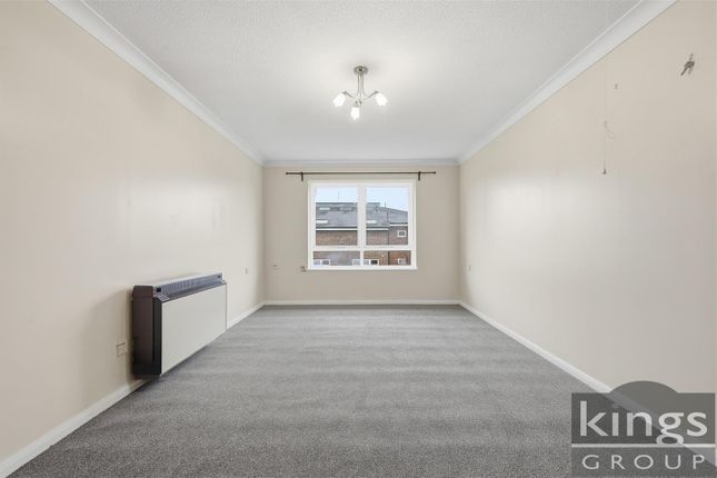 Flat 29, Holmleigh Court, Glyn Road, Enfield photo 4