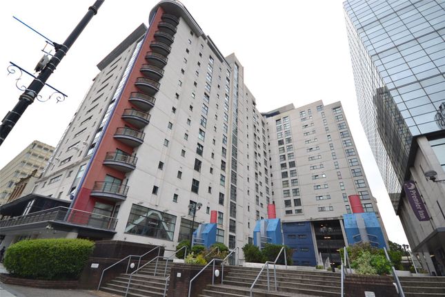Thumbnail Flat for sale in Landmark Place, Churchill Way, Cardiff