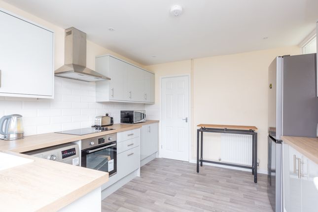 25 Lodbourne Green, Gillingham photo 4