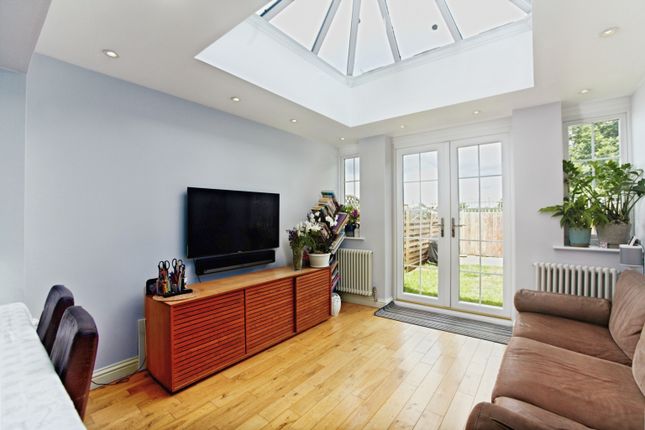 105, Turle Road, Norbury photo 4