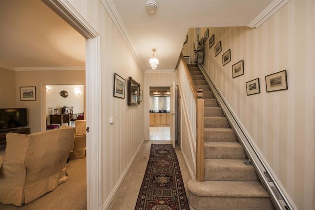 24, Douces Manor, St Leonards Road, West Malling photo 3