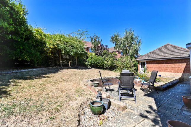 3, Geering Road, Stone Cross, Pevensey photo 4