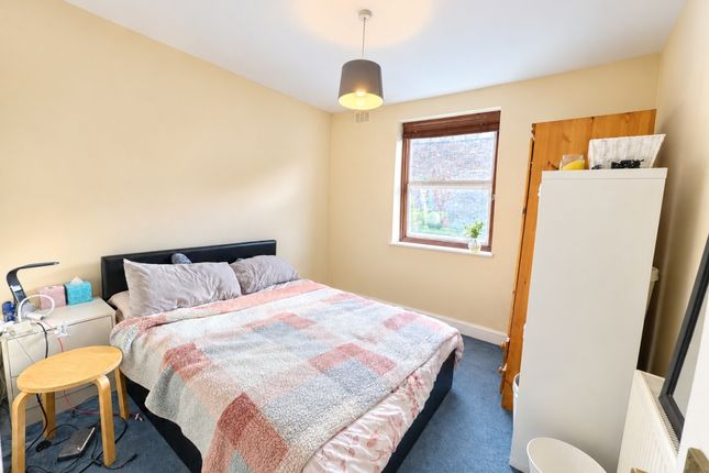 99b, Marlborough Road, Archway photo 4