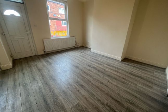 Property to rent in Glensdale Terrace, Leeds