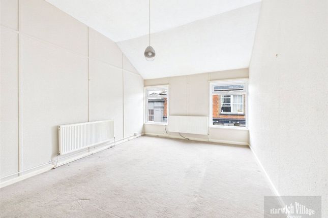 32A, Garland Road, Essex photo 2