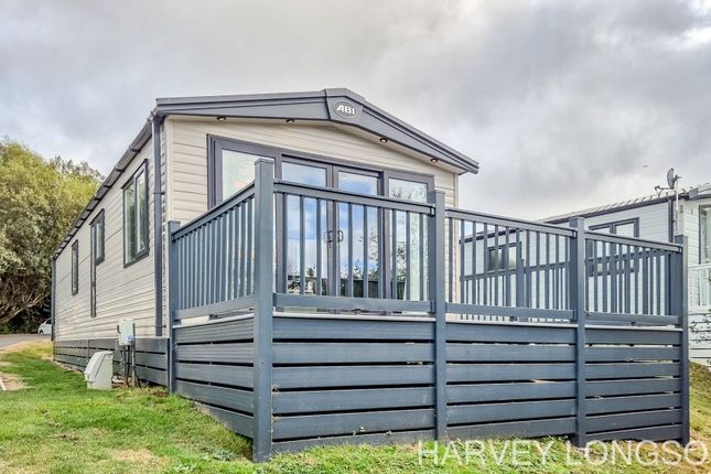 2-bed caravan on Hedley Wood Holiday Park, Bude, £89,995