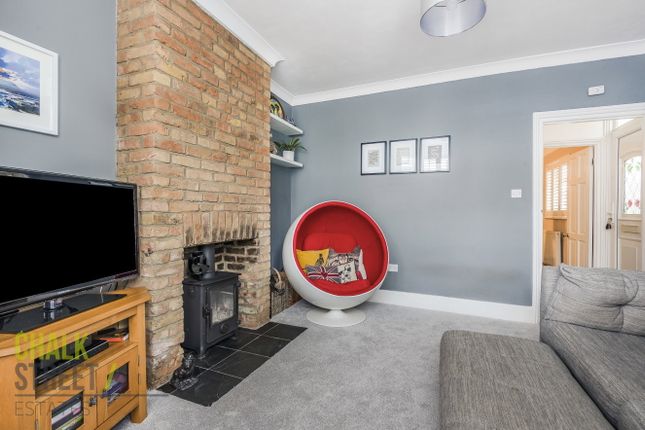 24, Globe Road, Hornchurch photo 4