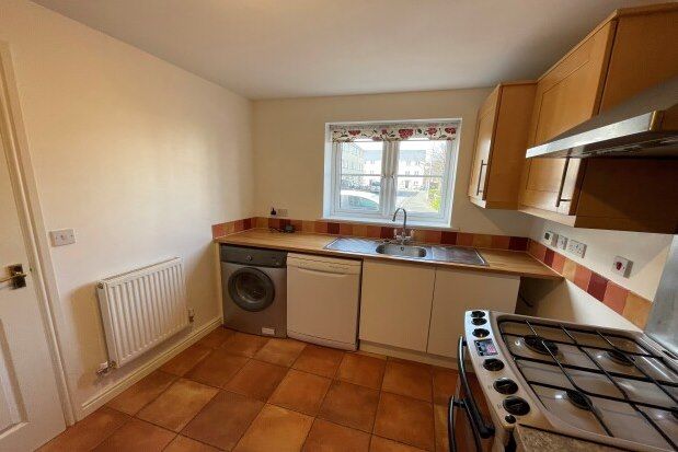 Property to rent in Teddington Place, Swansea