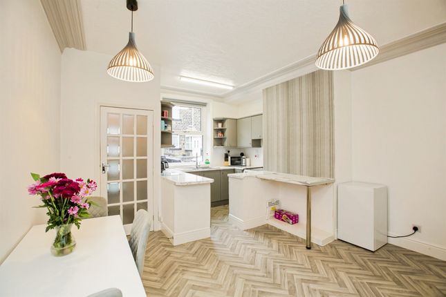 10, Egremont Street, Sowerby Bridge photo 2