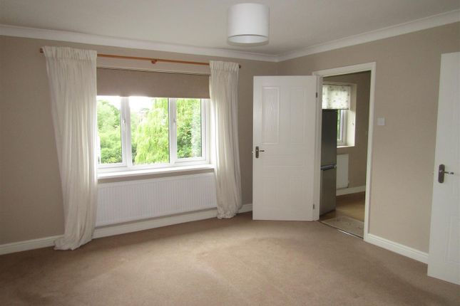 2, Minerva Court, Boroughbridge York photo 3