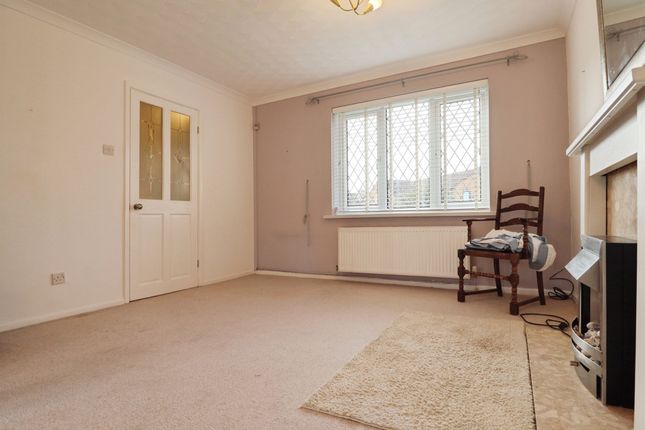 46, Cosmeston Drive, Penarth photo 5