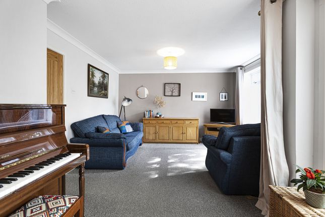 21, Mattock Way, Abingdon photo 3