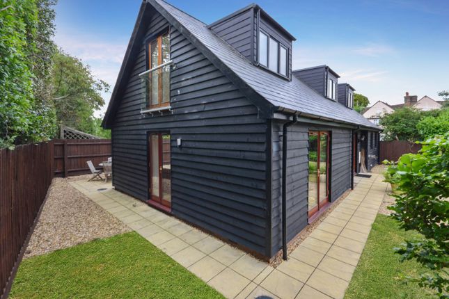 Thumbnail Detached house for sale in West Street, Comberton, Cambridge