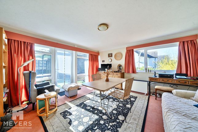 31, Abbots Walk, Dorchester photo 2