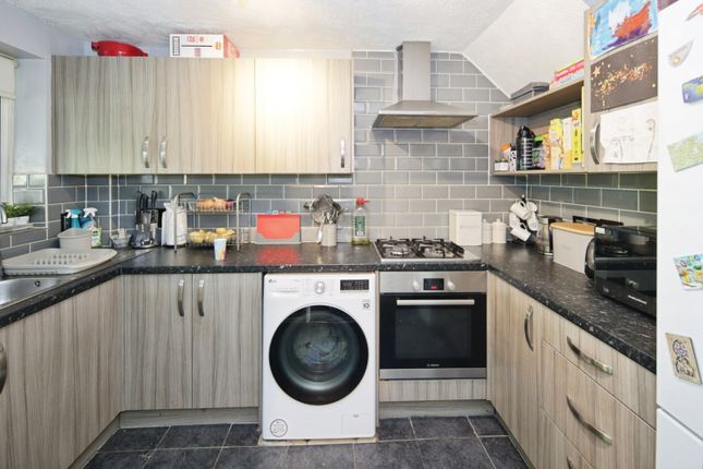 17, Vintage Close, West Midlands photo 3