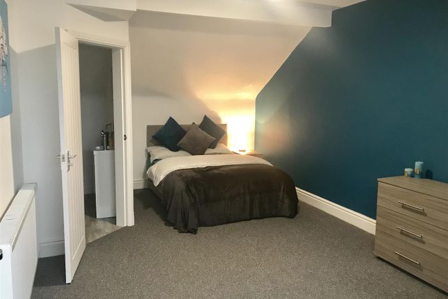 Studio house on R4, 96, Derbyshire Lane, Nottingham, £62,500/mo