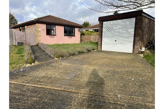Detached bungalow for sale in Villa Close, Lincoln