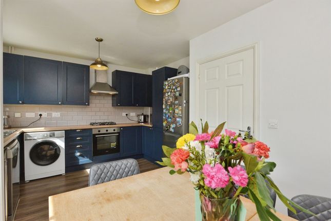 14, Timothys Close, Milton Keynes photo 4