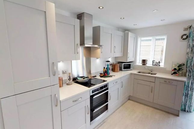 Braunton Kitchen.Png