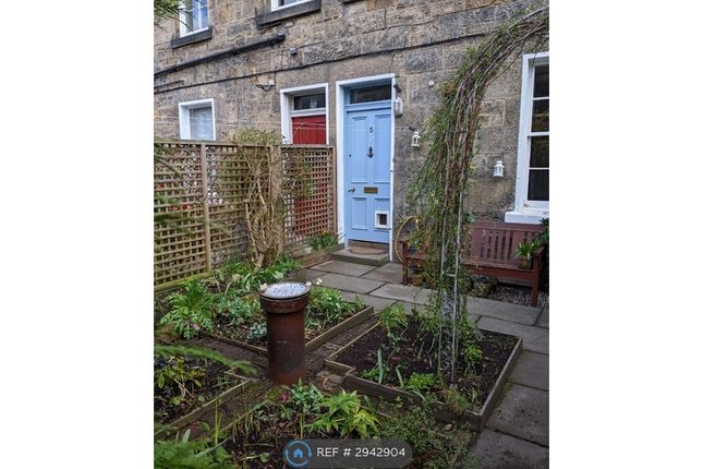 1-bed house on Hugh Miller Place, Edinburgh, £1,500/mo