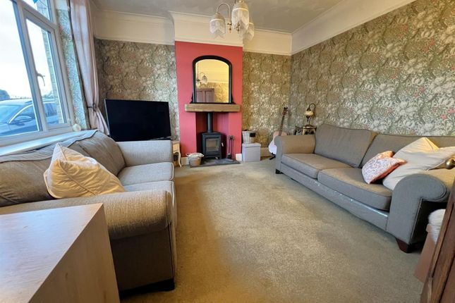 Manor Lodge, New Road, Mitcheldean photo 3