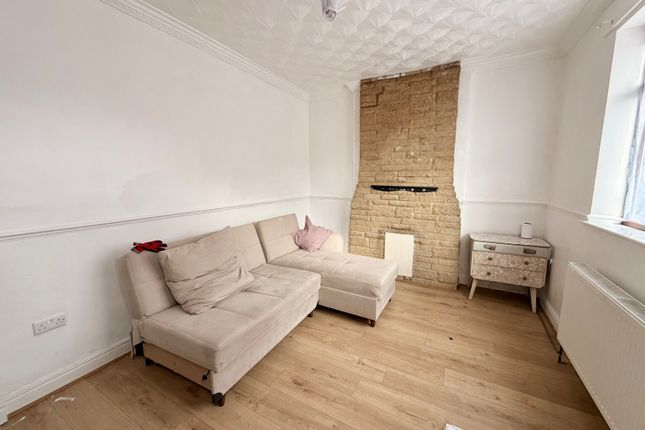 94, Lloyd Street, Sheffield photo 3