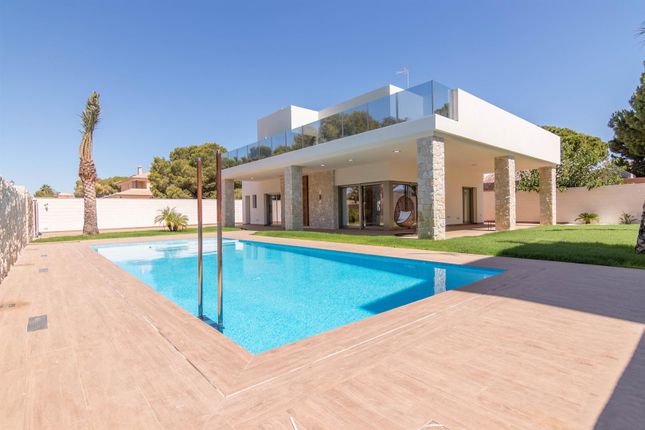 Thumbnail Detached house for sale in Campoamor, Costa Blanca, Spain