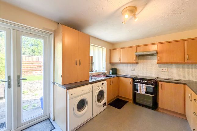 6, Ravenscroft Close, Lancashire photo 2