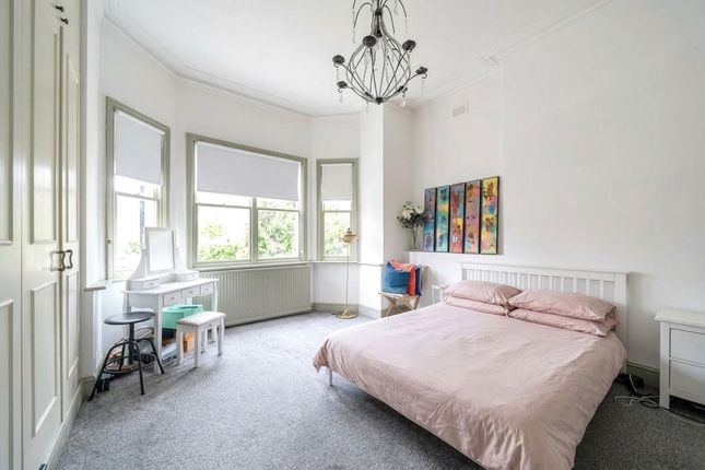 Priory Road, London photo 3