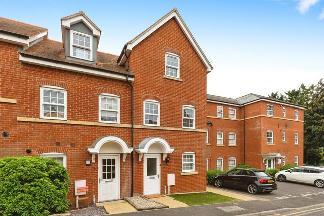 George Roche Road, Canterbury CT1, 4 bedroom town house for sale ...