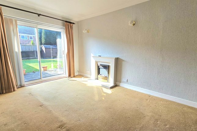 31, Kingcup Road, Stafford photo 4