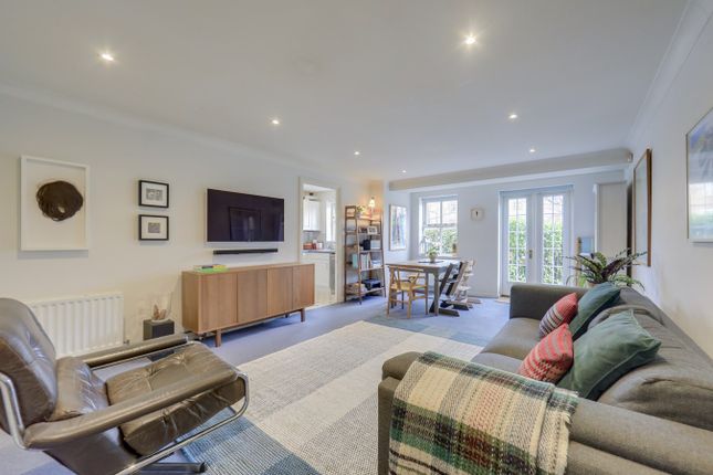 Thumbnail Flat for sale in Stainton Road, Catford, London