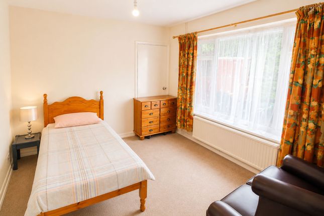 The Annexe, 13 Green Lane, Hemel Hempstead photo 4