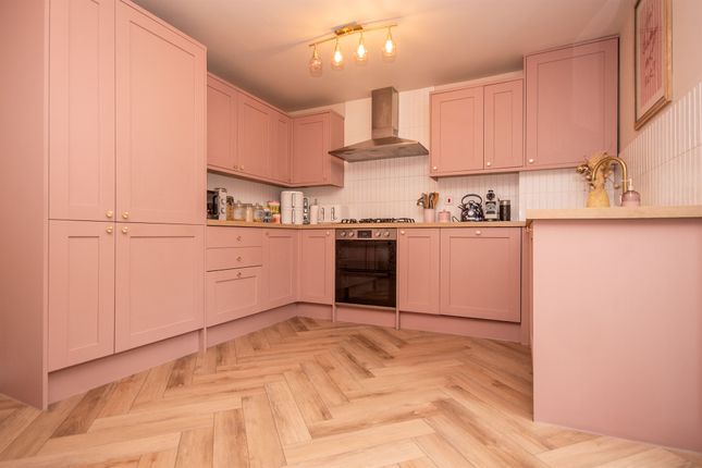 24, Courteenhall Drive, Corby photo 4