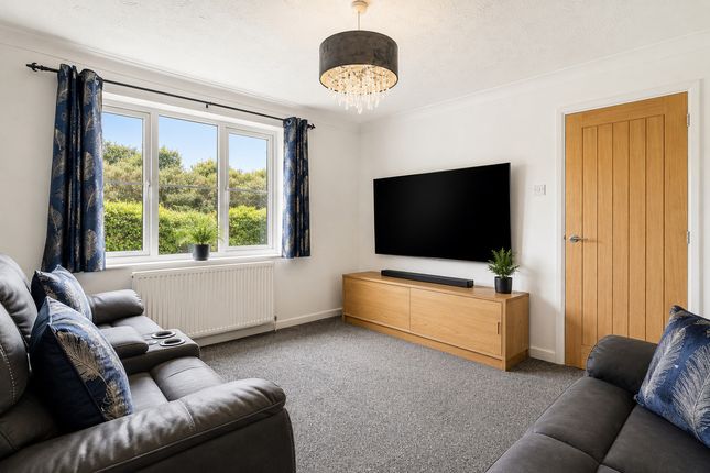 6, Larcombe Road, St. Austell photo 4