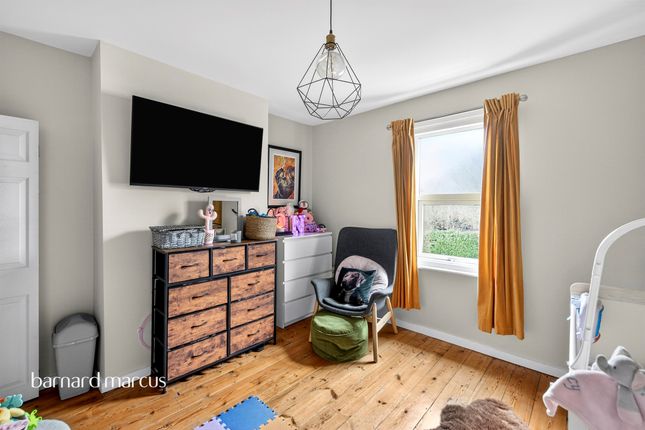 4, Hardwick Road, Redhill photo 4