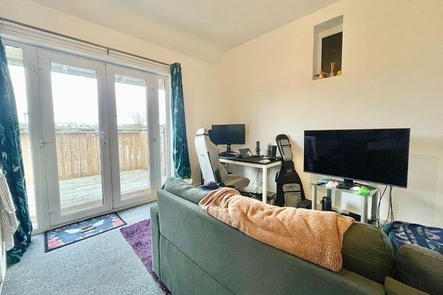 Flat 4, The Rock, Abbotsbury Road, Weymouth photo 3