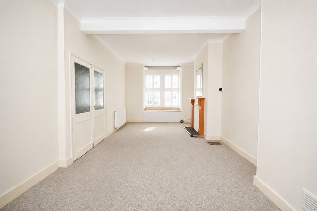 29, Chandler Avenue, London photo 3