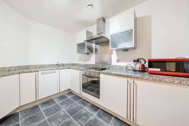 Providence Place, Maidenhead photo 3
