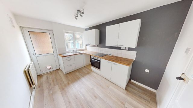 Terraced house for sale in Chalcombe Avenue, Kingsthorpe, Northampton