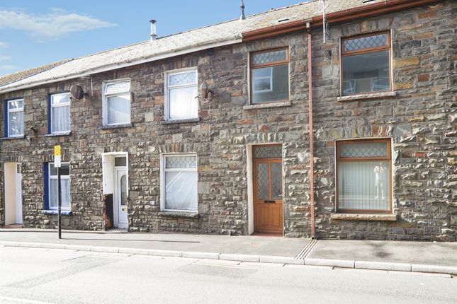 19, High Street, Ferndale photo 2