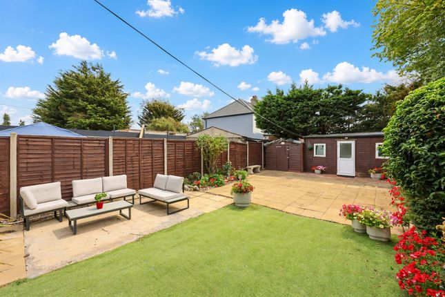 167, West End Lane, Harlington photo 4