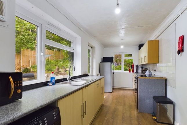 Room 1, 45 Ashurst Road, Brighton photo 2