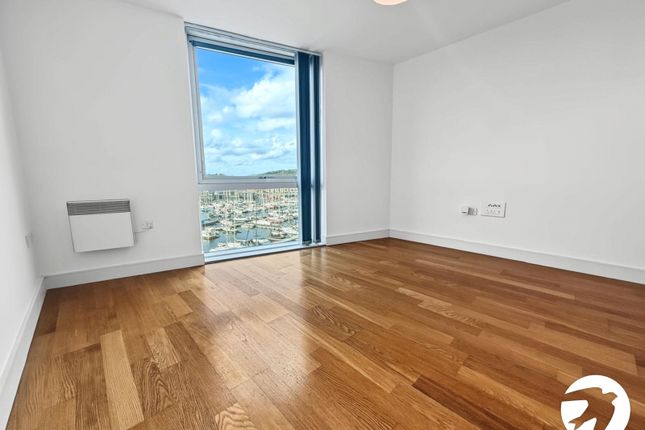 Apartment 30, Marina Point East,, Chatham Quays, Chatham photo 2