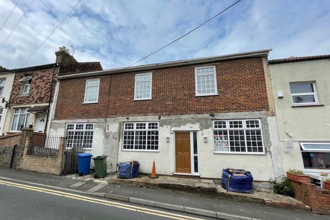 Thumbnail Terraced house for sale in William Street, Sittingbourne