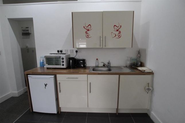 Apartment 13, 158, Earle Road, Liverpool photo 3