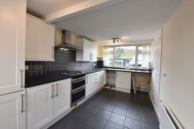 23, Ashdown Drive, Stourbridge photo 2