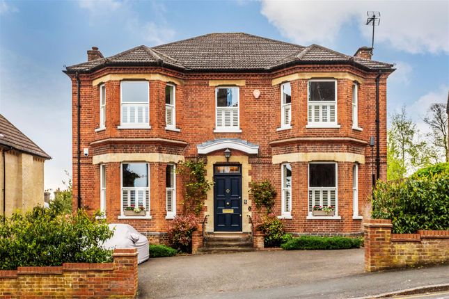 Thumbnail Detached house to rent in Jenner Road, Guildford
