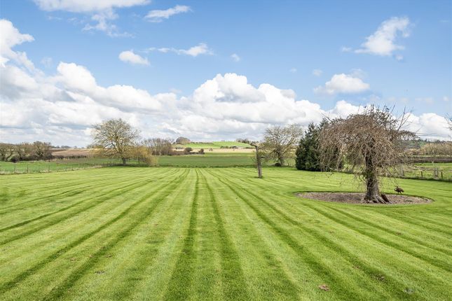 Broughtons Barn, Ilford Lane, Ilminster photo 2